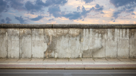 1000x667_wall